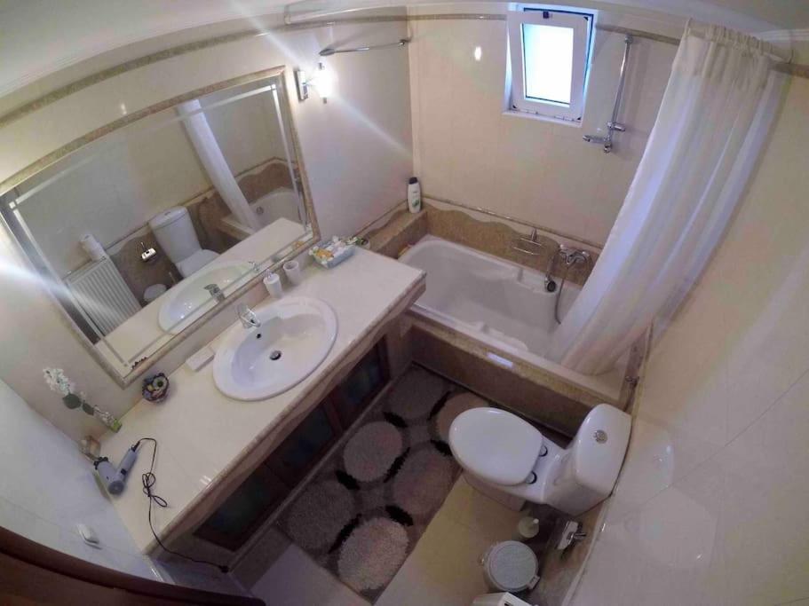 An Ideal 3 Bedroom In - Crete *